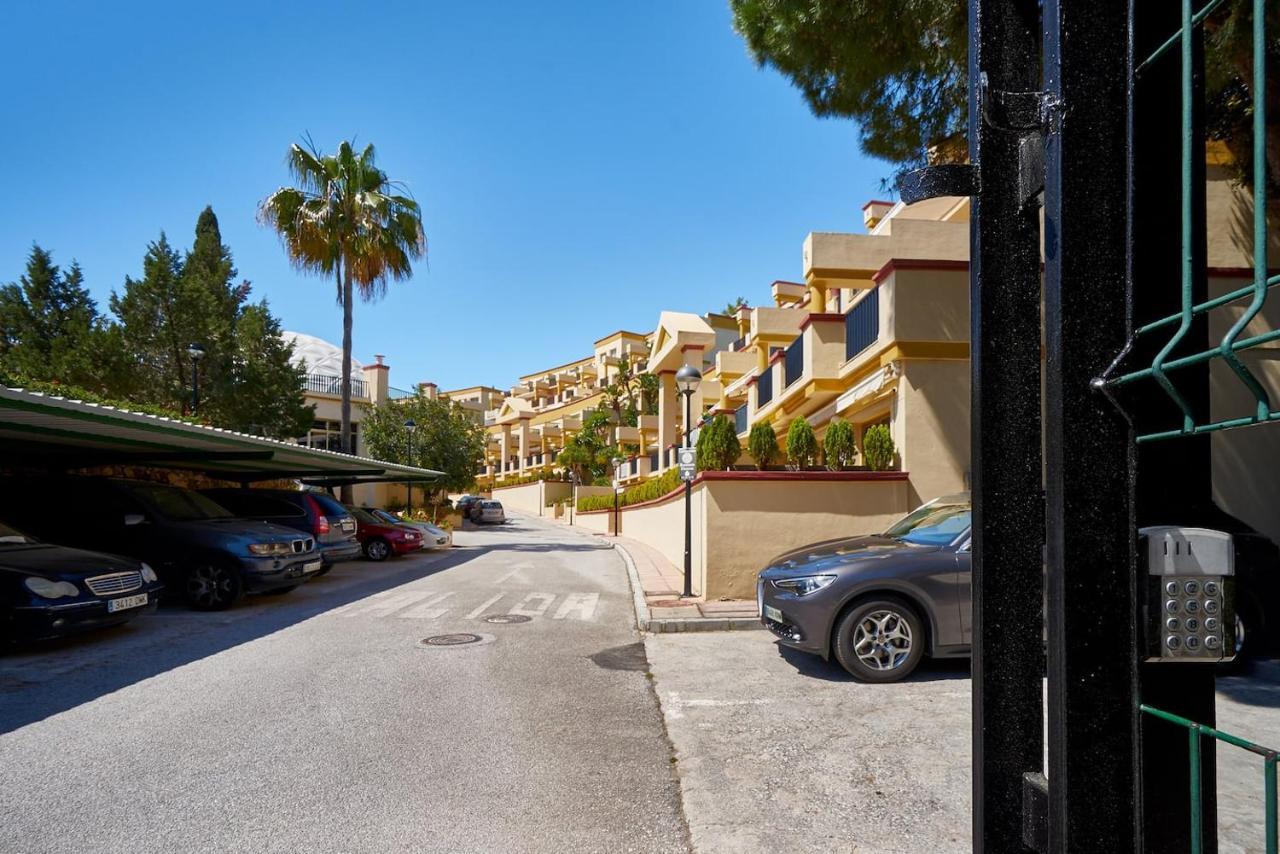 Oleholidays 224 Romana Playa Con Vistas Al Mar Marbella Ngoại thất bức ảnh