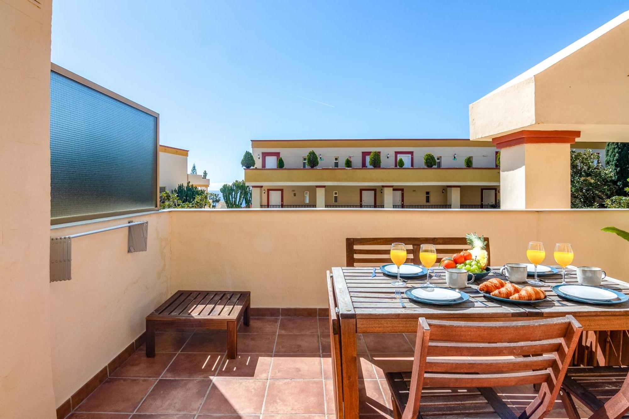 Oleholidays 224 Romana Playa Con Vistas Al Mar Marbella Ngoại thất bức ảnh
